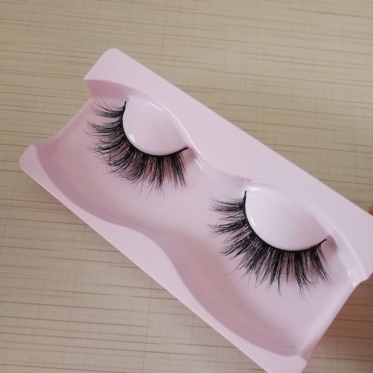 Natural Blink Lashes